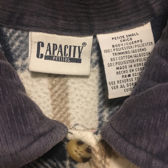 Flannel women’s button down shirt - Picture 3 of 5